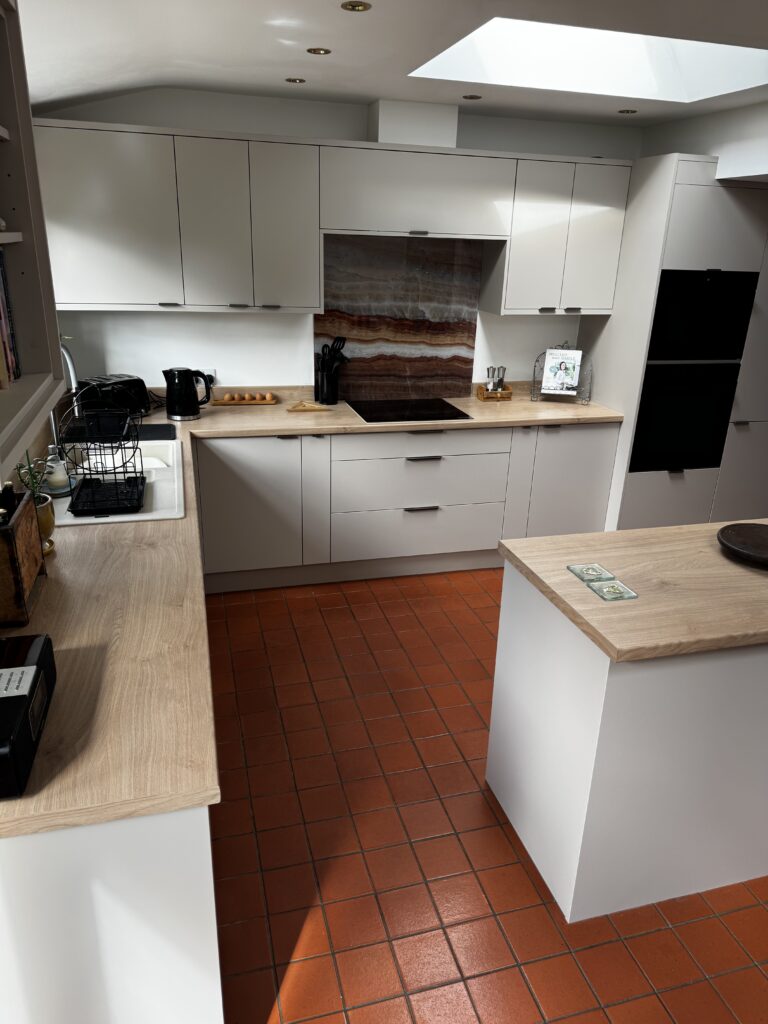 Recent Projects | Fitted Kitchen in Stratford-upon-Avon: A Recent Tefore Project Recent Projects | Fitted Kitchen in Stratford-upon-Avon: A Recent Tefore Project